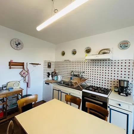 Villa Maison Alis 5 Pieces 10 Personnes A 100 Metres De La Du Couregant Ploemeur